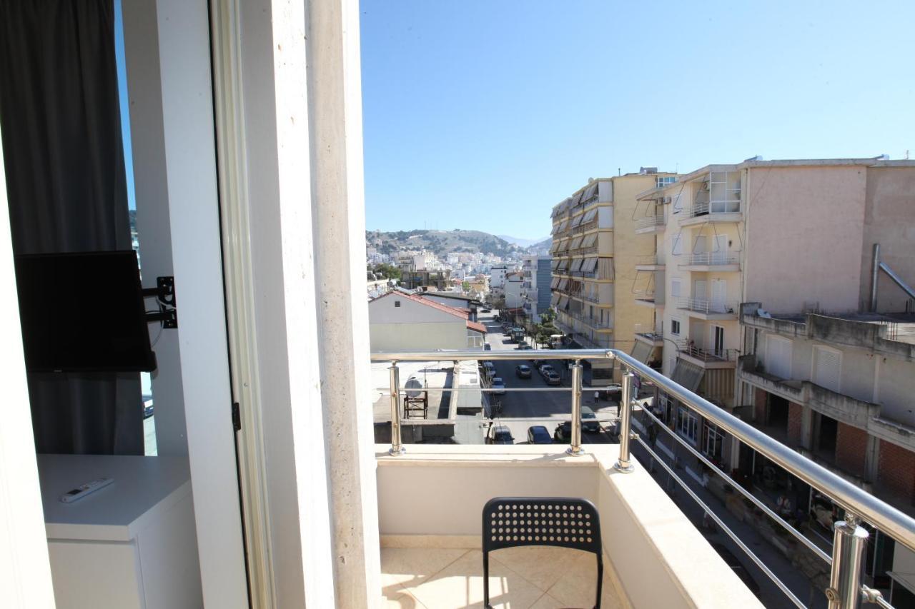 Nika Hotel Saranda Extérieur photo